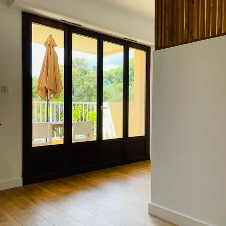 L'oree Du Bois شقة